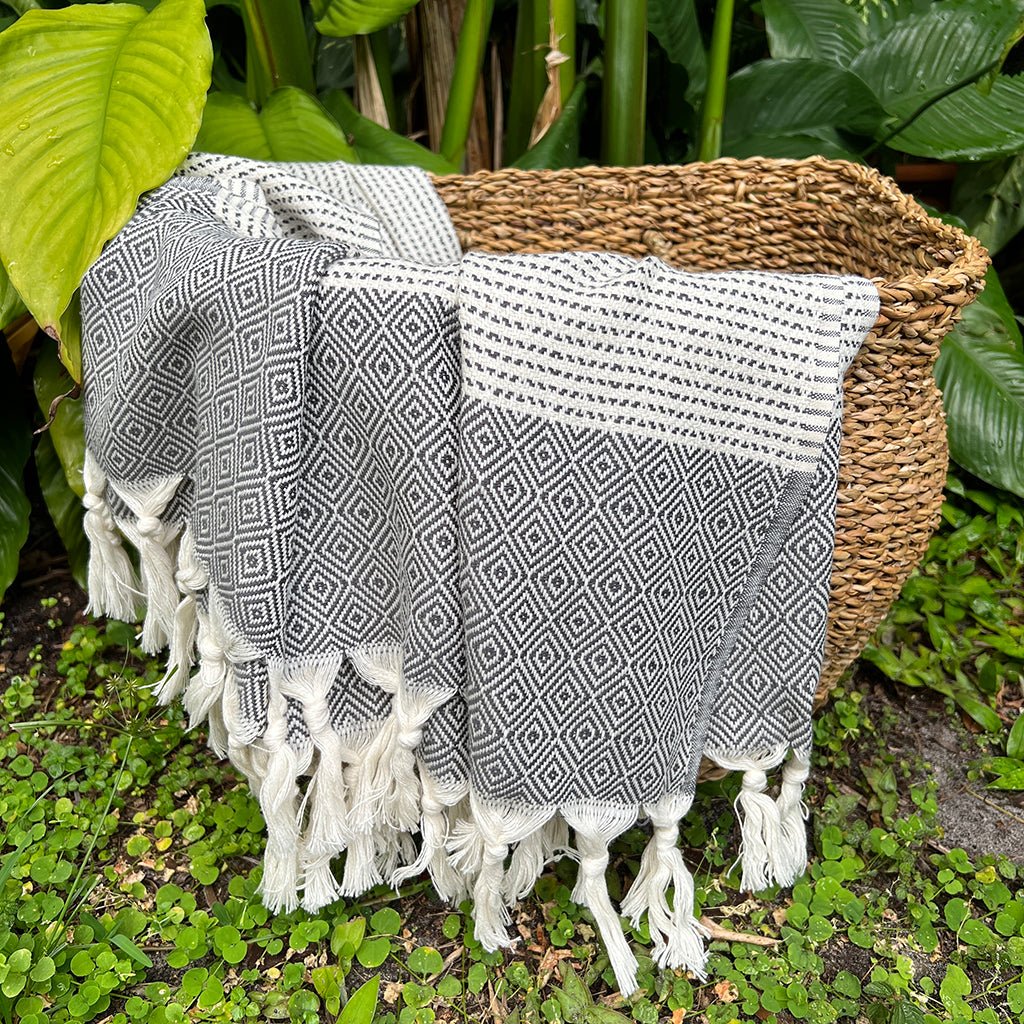 Diamond Stripe Turkish Throw - Inflight Essentials