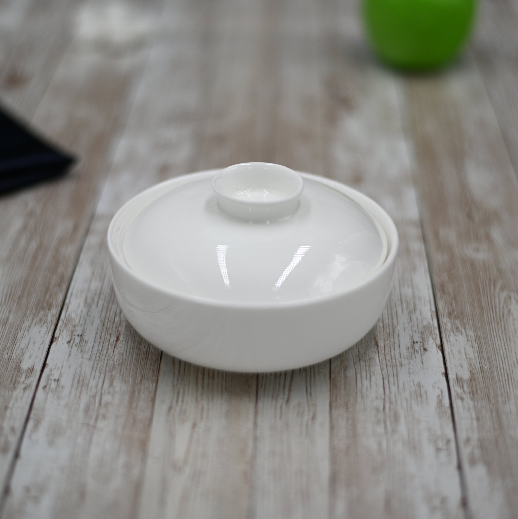 White Soup Cup With Lid 5" inch | 11 Fl Oz - Inflight Essentials