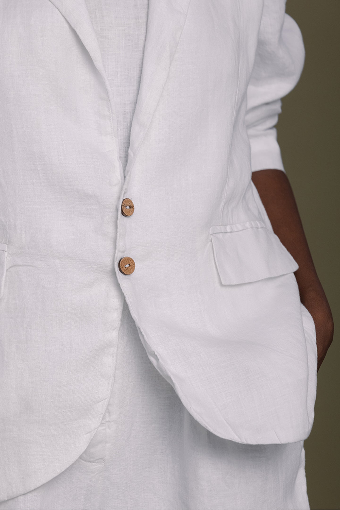 Hemp Three Piece Set in White - Inflight Essentials